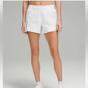 WHITE HOTTY HOTS SIZE:2